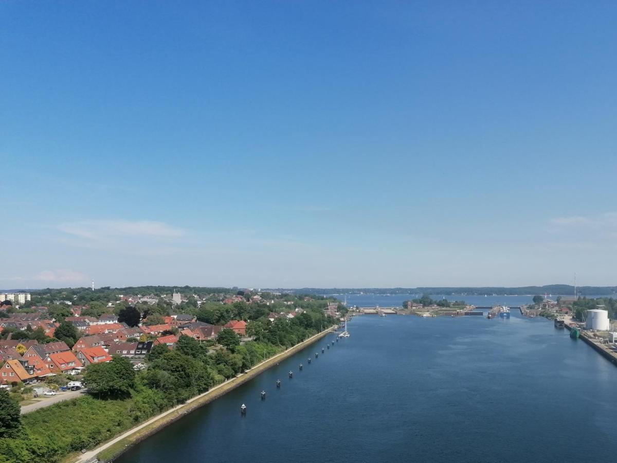 Backstage Apartment Kiel-Holtenau Eksteriør bilde